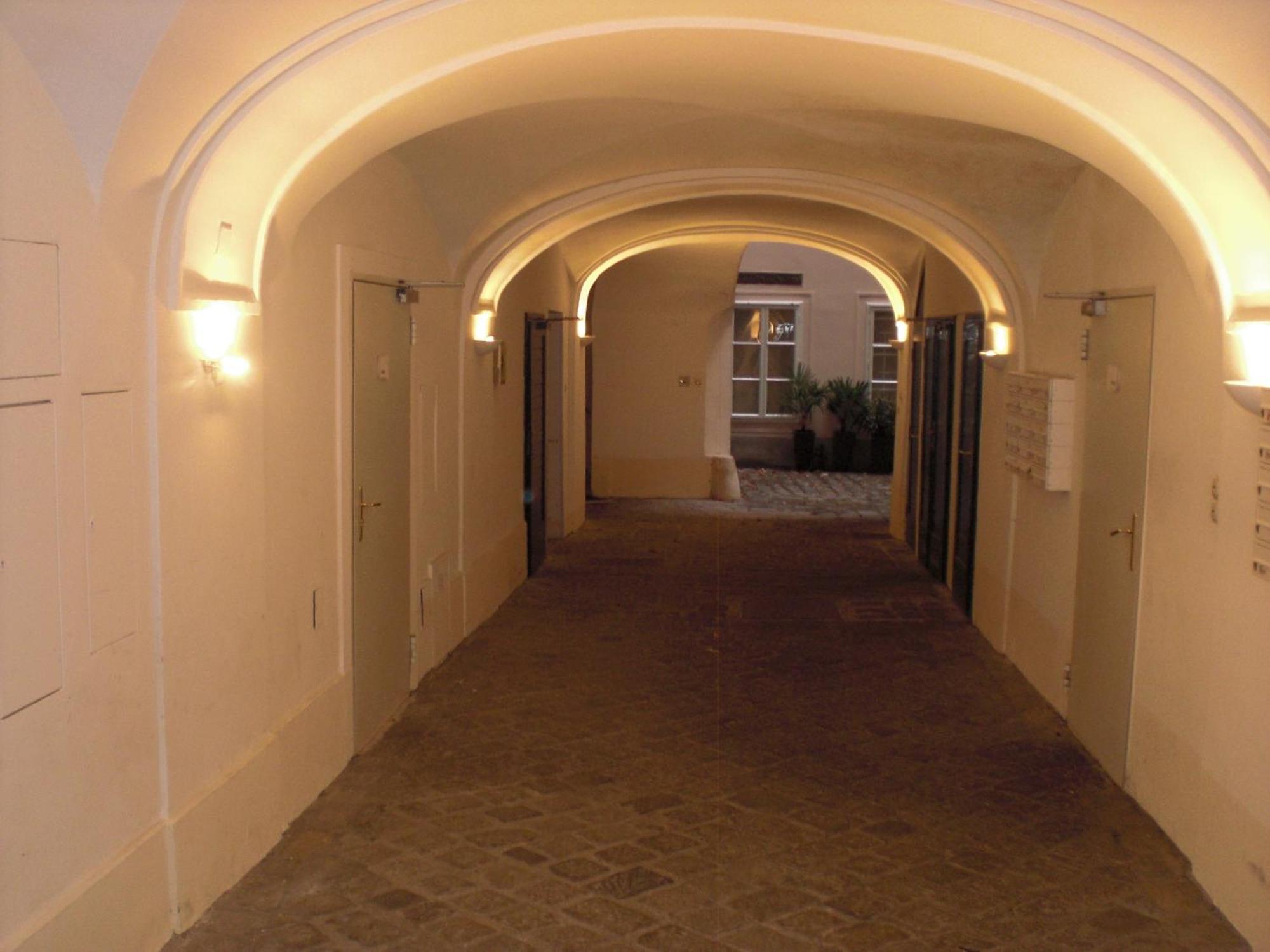 Living Vienna City Center Exterior photo